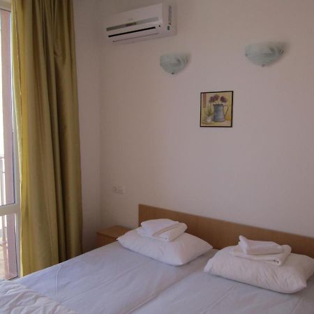 Guest Rooms Venera 프리모르스코 외부 사진